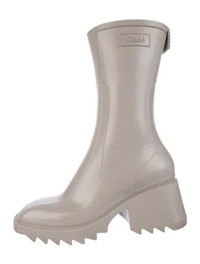 Pre-owned Chloé Rubber Rain Boots In Neutral