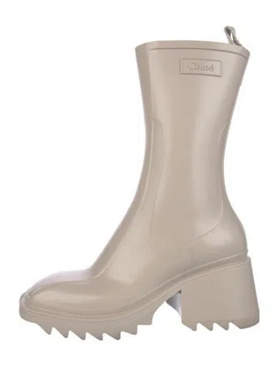 Pre-owned Chloé Rubber Rain Boots In Neutral