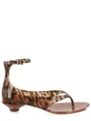 Chloé Jelly Flip-flop Sandals Tropical Print Shell Heel In Brown