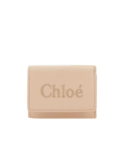 Chloé Small Sense Leather Wallet In Nude