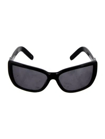 Pre-owned Chloé Shield Tinted Sunglasses In Black
