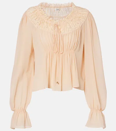 Chloé Shirred Cropped Lace-trimmed Silk Blouse In Pink