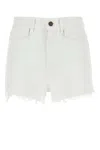 Chloé Casual Denim Shorts Featuring Frayed Hem In White