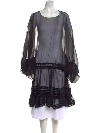 Pre-owned Chloé Silk Knee-length Dress In Black