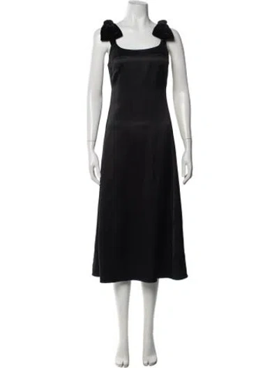 Pre-owned Chloé Silk Midi Length Dress In Black