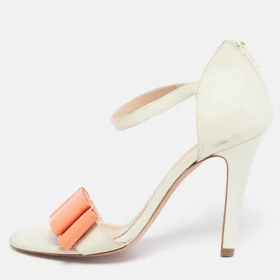 Pre-owned Chloé Size 37 Cream Leather Bow Ankle Strap Sandals In White