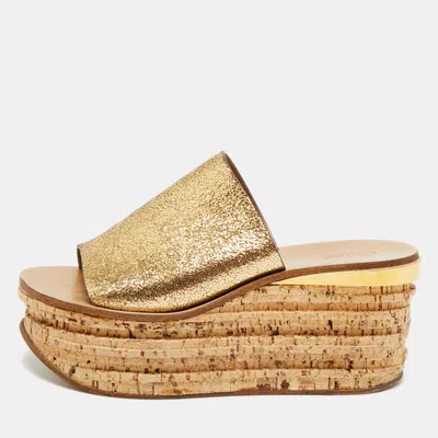 Pre-owned Chloé Size 37 Gold Foil Leather Cork Wedge Sandals