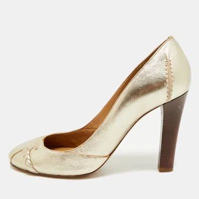 Pre-owned Chloé Size 38 Gold Leather Round Pumps