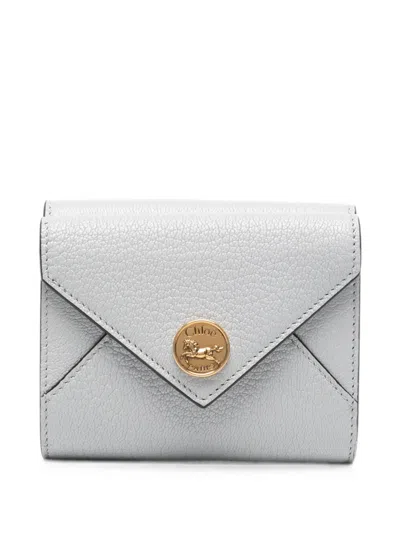 Chloé Small Logo-plaque Trifold Wallet In White
