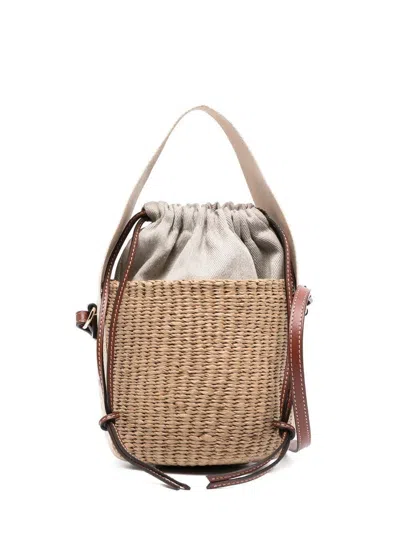 CHLOÉ SMALL WOODY BASKET IN NATURAL FIBERS