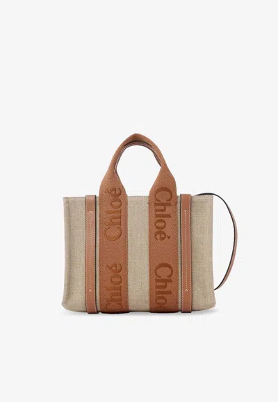 Chloé Small Woody Tote Bag In Sand