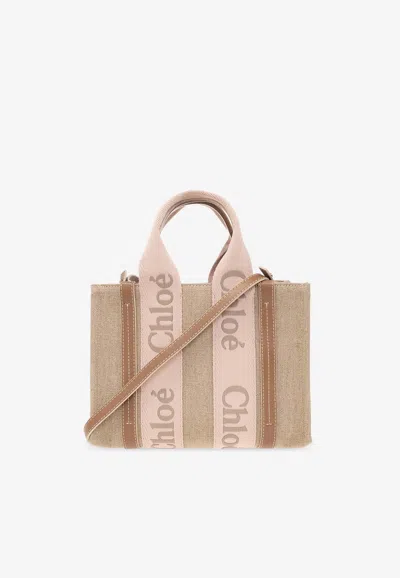 Chloé Small Woody Tote Bag In Sand