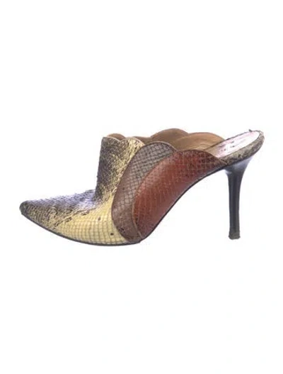 Pre-owned Chloé Snakeskin Animal Print Mules In Yellow