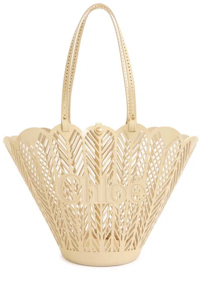 Chloé Chloe Soleil Patent Leather Basket Bag In Neutral