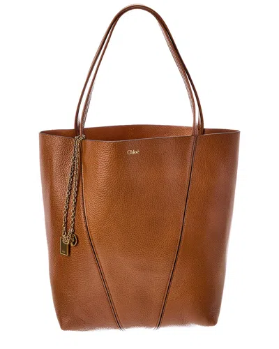 Chloé Spin Large Leather Tote In Brown