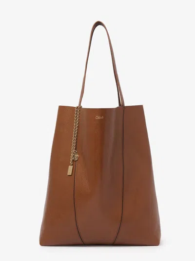 Chloé Spin Leather Shoulder Bag In Brown