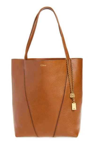 Chloé Spin Leather Tote In Clay Brown