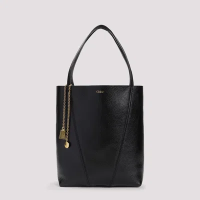 Chloé Small Spin Glossy Leather Tote Bag In Black