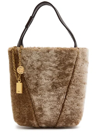 Chloé Chloe Spin Small Shearling Tote Bag In Gray