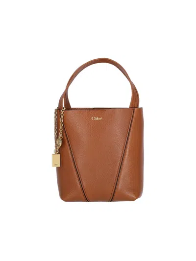 Chloé Structured Brown Shoulder Bag With Textured Finish