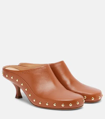 Chloé Studded Leather Clogs In Brown