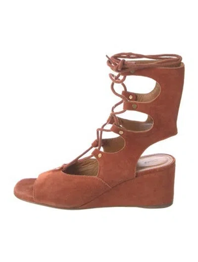 Pre-owned Chloé Suede Cutout Accent Gladiator Sandals In Brown