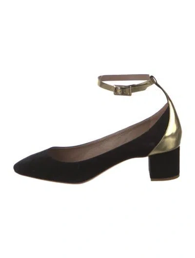 Pre-owned Chloé Suede Flats In Black