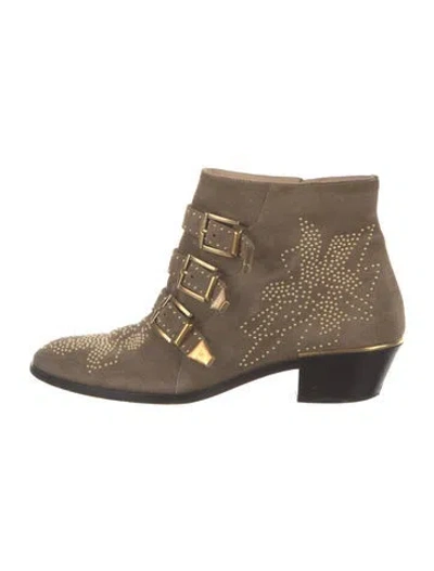 Pre-owned Chloé Suede Graphic Print Moto Boots In Grey