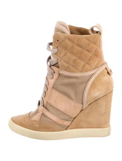 Pre-owned Chloé Suede Lace-up Boots In Neutral