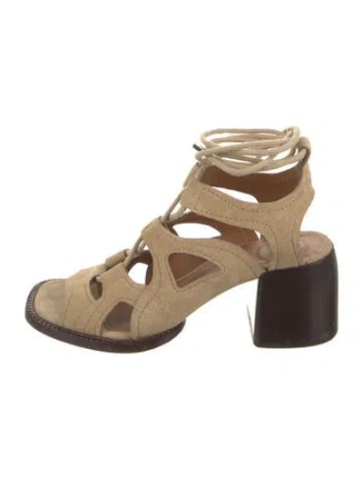 Pre-owned Chloé Suede Lasercut Accents Gladiator Sandals In Neutral