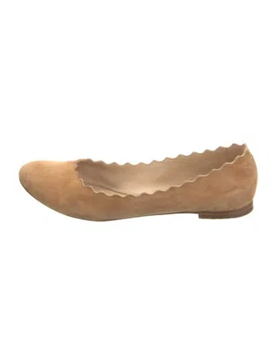 Pre-owned Chloé Suede Scalloped Accent Ballet Flats In Neutral