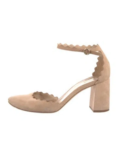 Pre-owned Chloé Suede Scalloped Accent D'orsay Pumps In Neutral