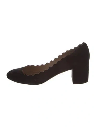 Pre-owned Chloé Suede Scalloped Accent Pumps In Black