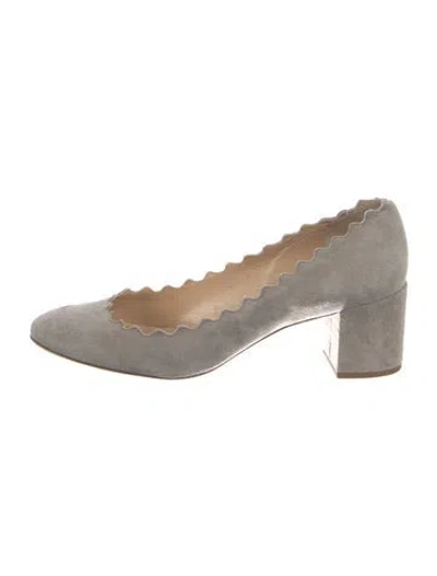 Pre-owned Chloé Suede Scalloped Accent Pumps In Gray