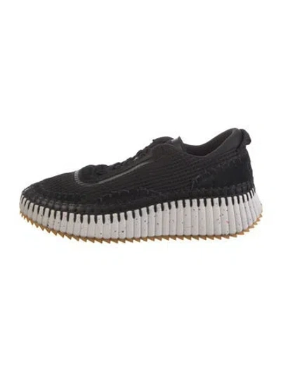 Pre-owned Chloé Suede Sneakers In Black