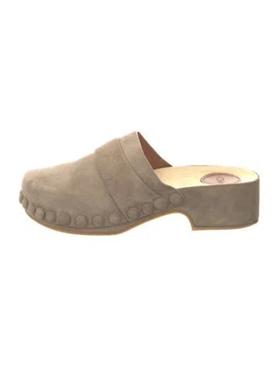 Pre-owned Chloé Suede Studded Accents Mules In Brown