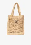 Chloé Summer Banana Raffia Tote Bag In Sand