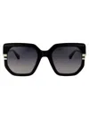 Chloé Sunglasses In 001 Black Black Grey