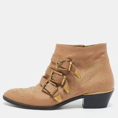 Pre-owned Chloé Tan Leather Studded Suzanna Ankle Boots Size 40 In Brown