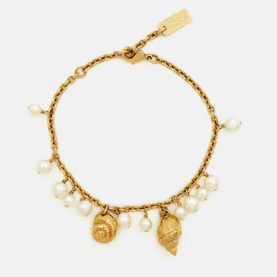 Pre-owned Chloé The  Shells Gold Tone Bracelet