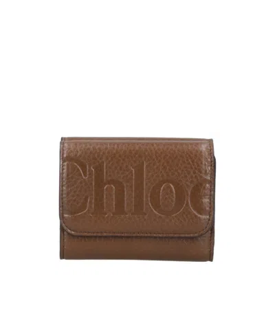 CHLOÉ CHLOÉ LOGO EMBOSSED TRI-FOLD WALLET
