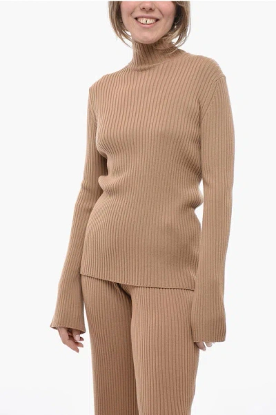 Chloé Turtleneck Ribbed Cashmere Blend Sweater In Neutral