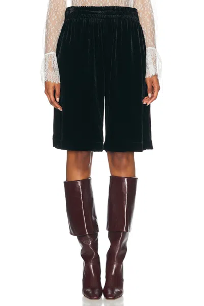 Chloé Liquid Velvet Bermuda Shorts In Black