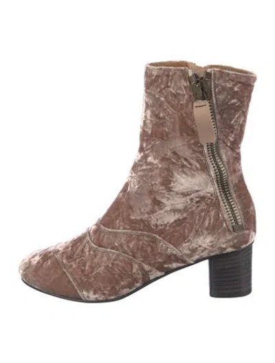 Pre-owned Chloé Velvet Boots In Neutral