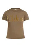 Chloé Logo Lettering T-shirt In Brown