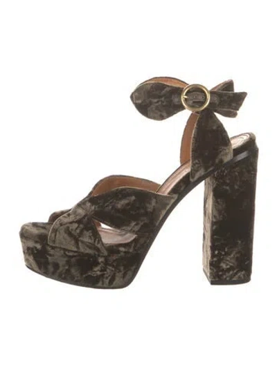 Pre-owned Chloé Velvet Sandals In Green