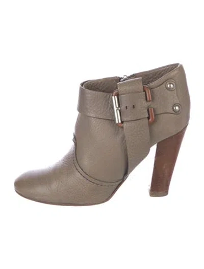 Pre-owned Chloé Vintage Leather Boots In Gray