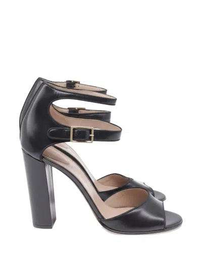Pre-owned Chloé Vintage Natalia Double Strap Leather Sandals In Black