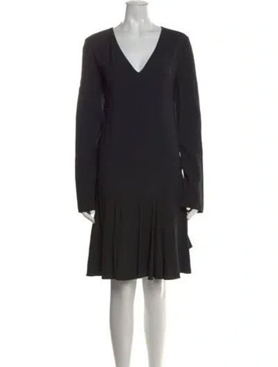 Pre-owned Chloé V-neck Knee-length Dress In Black