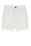 Chloé Casual Denim Shorts Featuring Frayed Hem In White